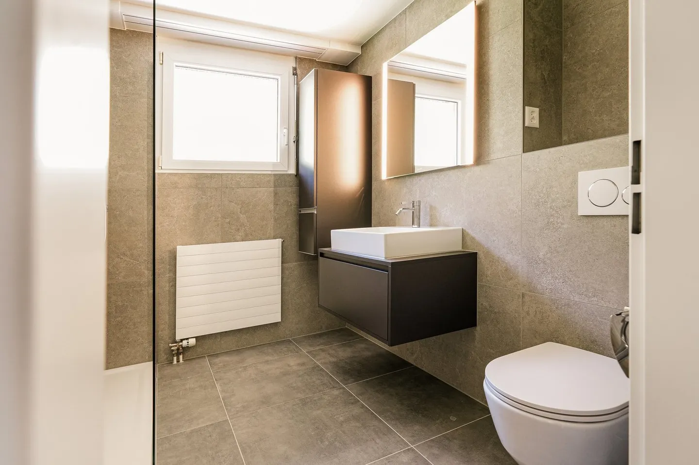 Renovated Apartment with Vineyard View - Photo 6 of 15