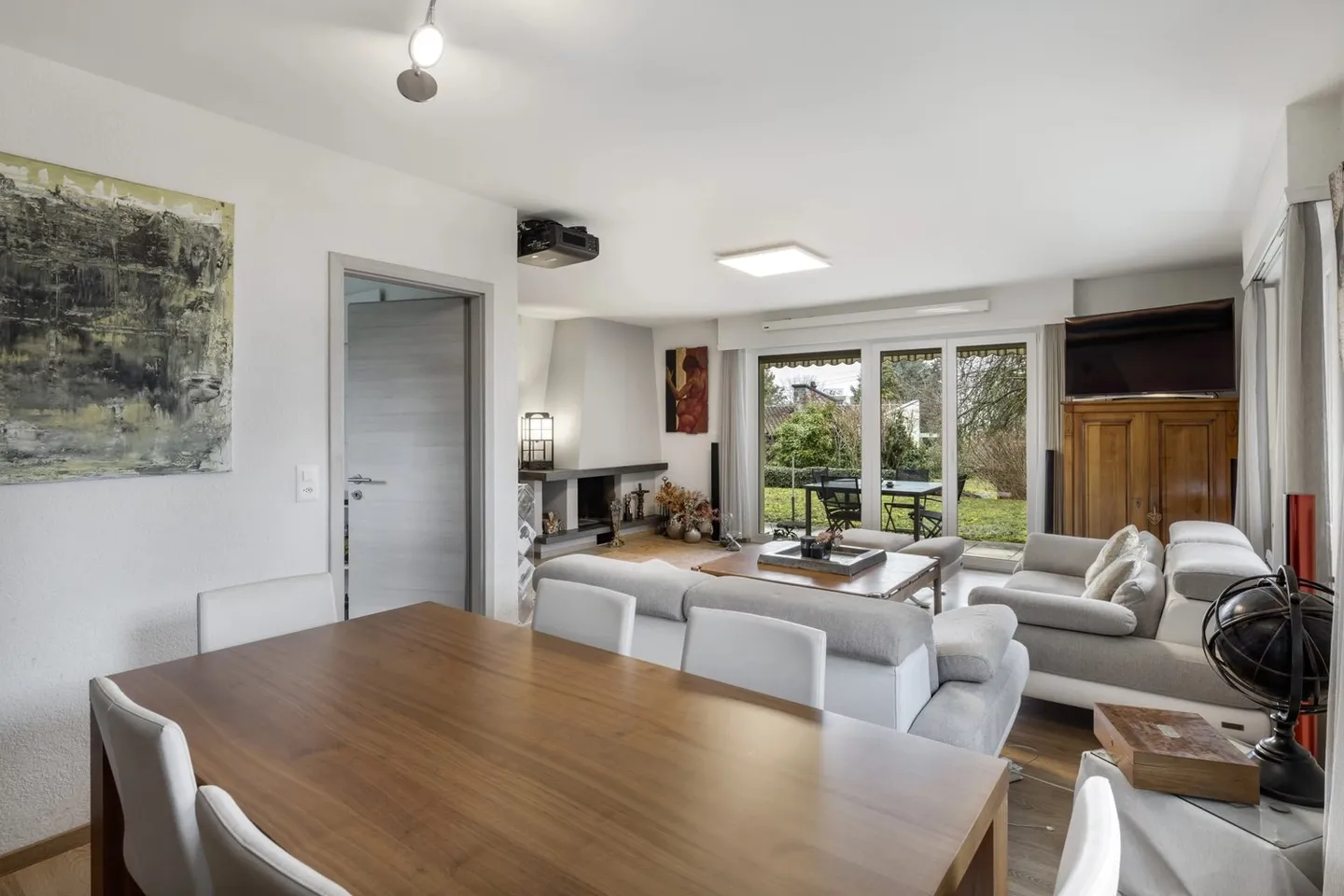 Villa individuelle de 5,5 pièces dans un quartier résidentiel recherché de Morges - Photo 3 sur 12