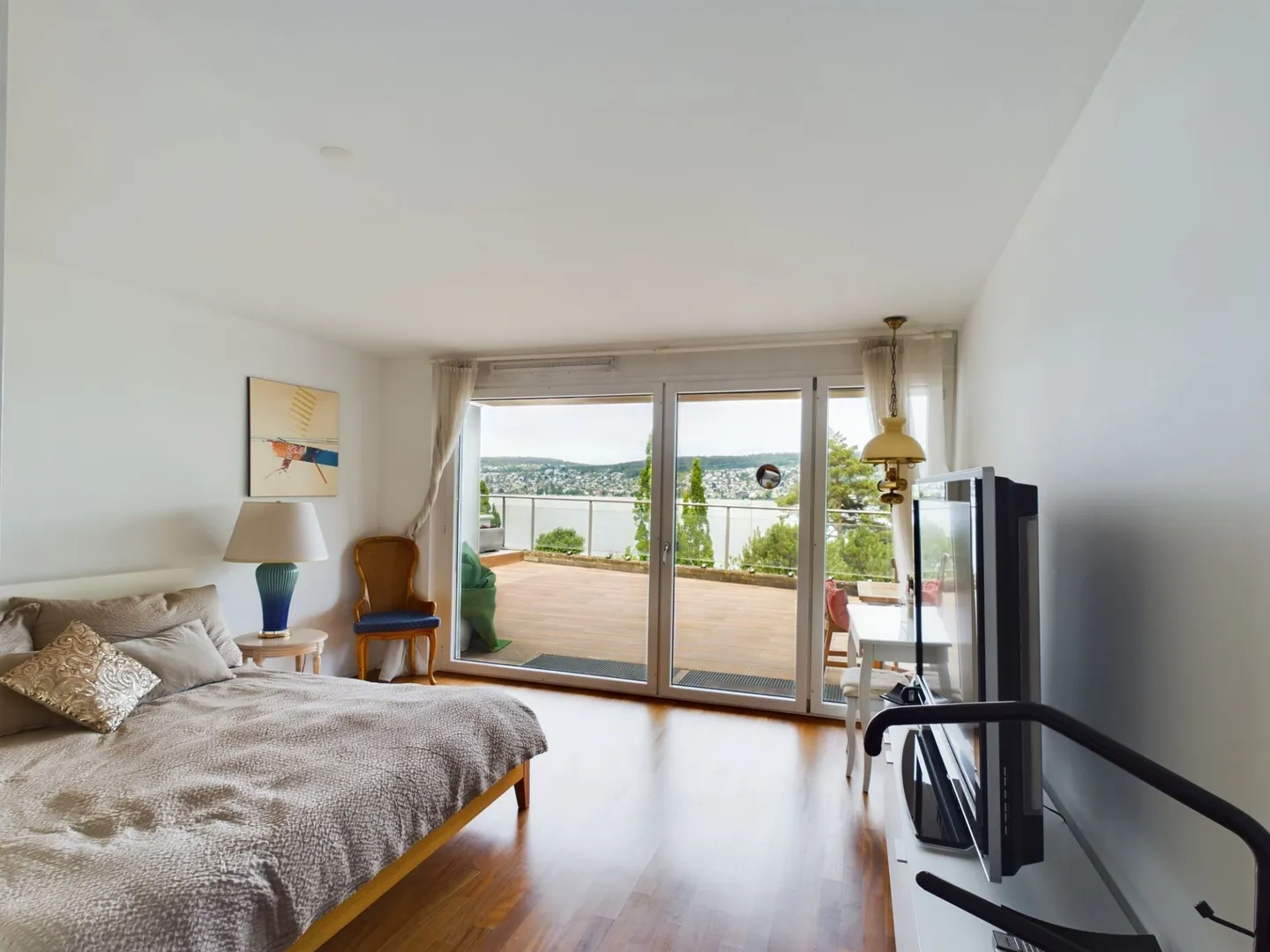Luxushaus am Zürichsee - Foto 9 von 16
