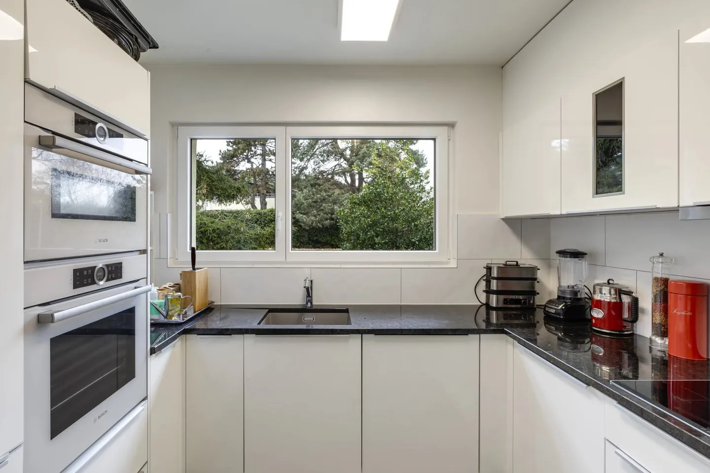 Villa individuelle de 5,5 pièces dans un quartier résidentiel recherché de Morges - Photo 6 sur 12