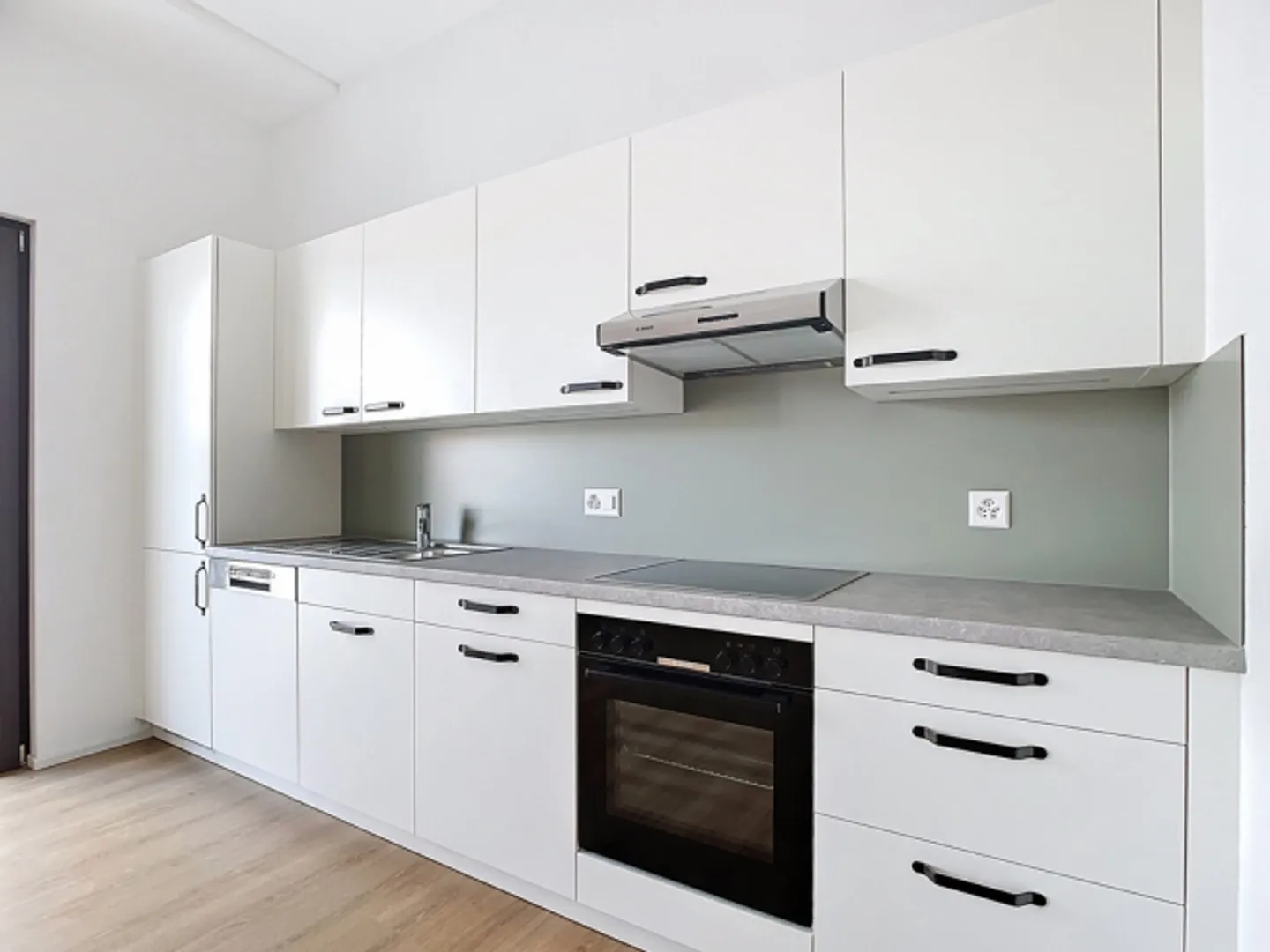 Appartamento a graticcio di 2,5 stanze con balcone - Foto 3 di 12