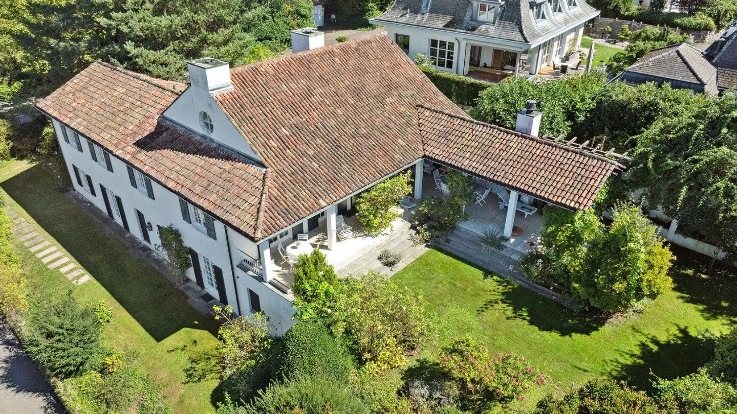 RESERVIERT: AgentSelly - Premium-Villa mit herrlichem Weitblick - Foto 1 von 13