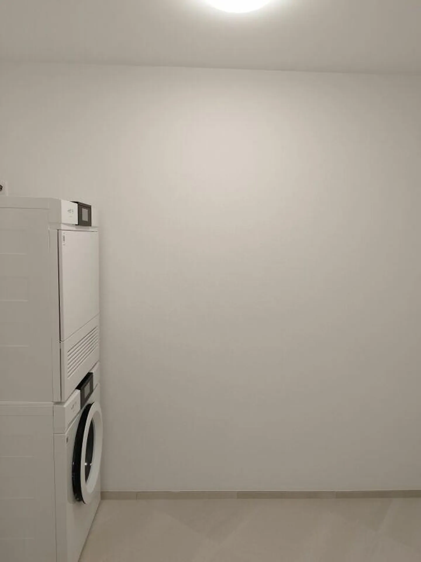 Moderne 3.5-Zimmer-Wohnung mit Gartensitzplatz - Foto 6 von 8
