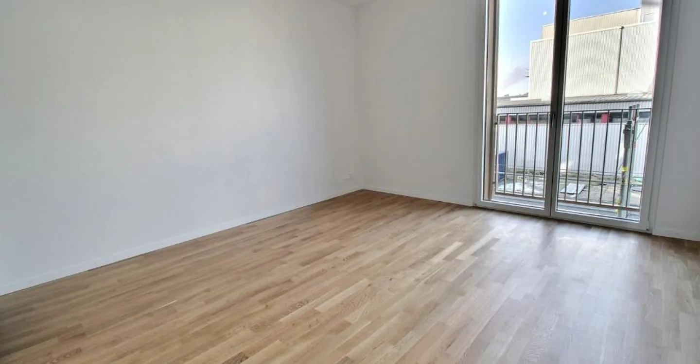 Appartement de luxe dans écoquartier - Photo 3 sur 8