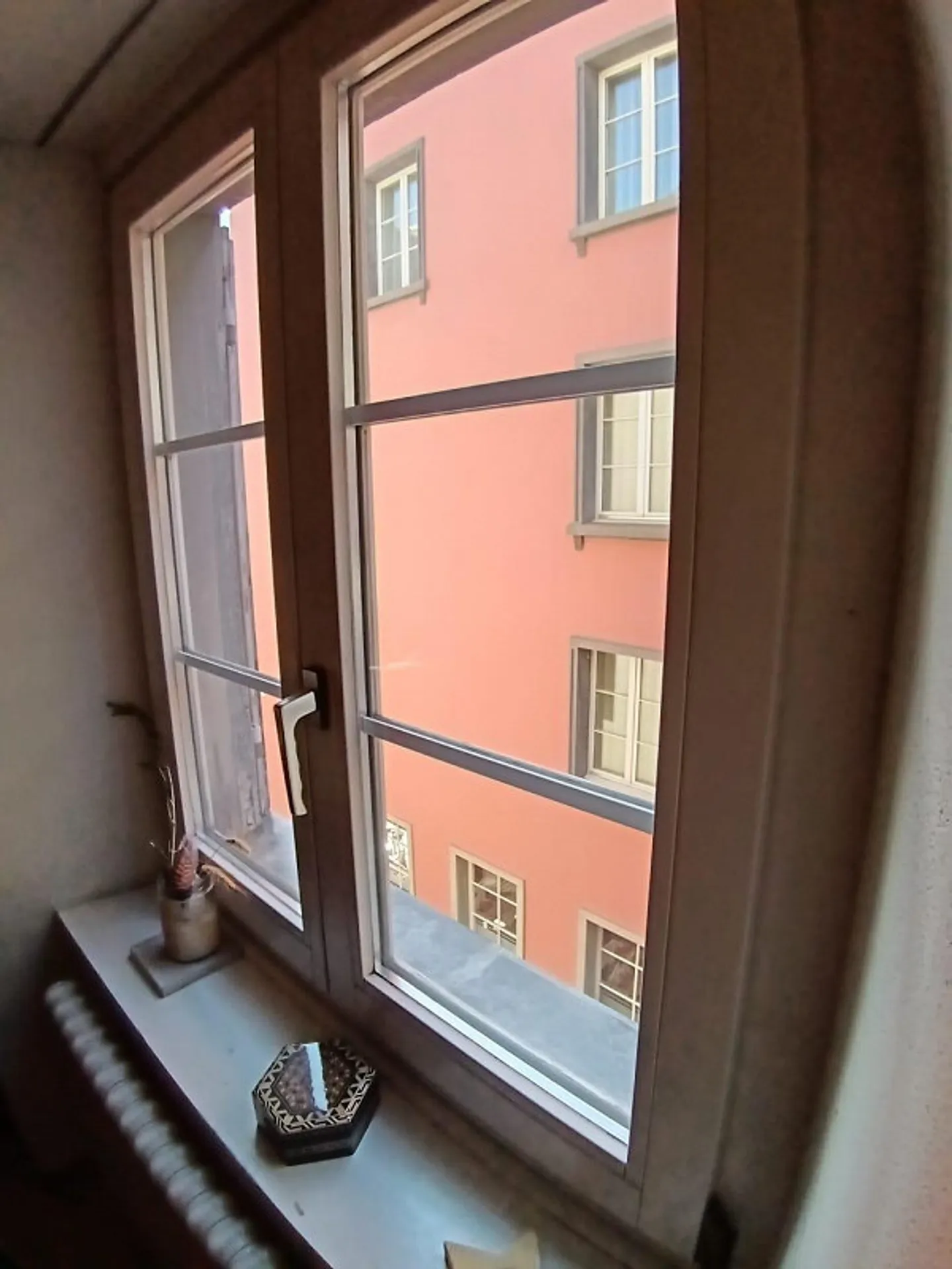 2.5 Apartment in the Old Town of Chur - Photo 5 of 8