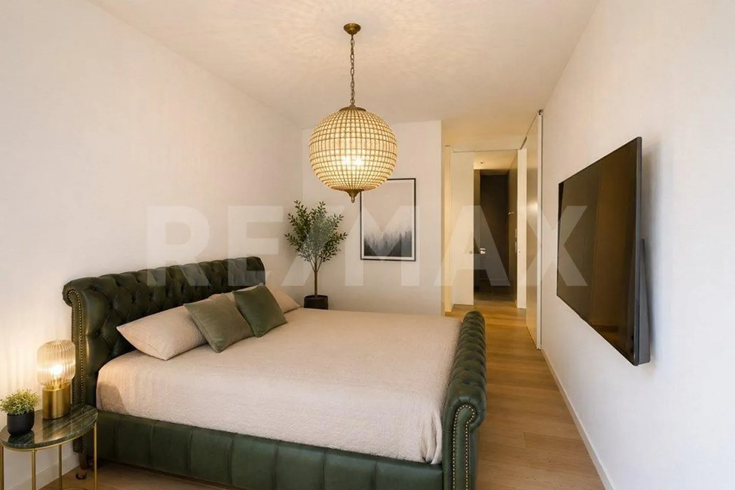 Luxuriöse Wohnung mit Terrasse und Seesicht - Foto 8 von 11