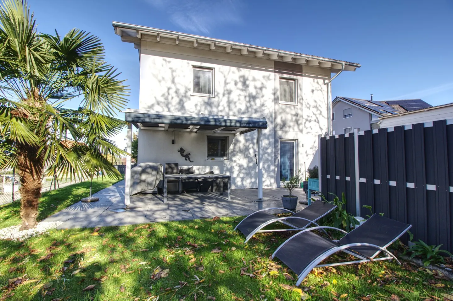 Chabrey - Magnificent Family House - Photo 2 of 5