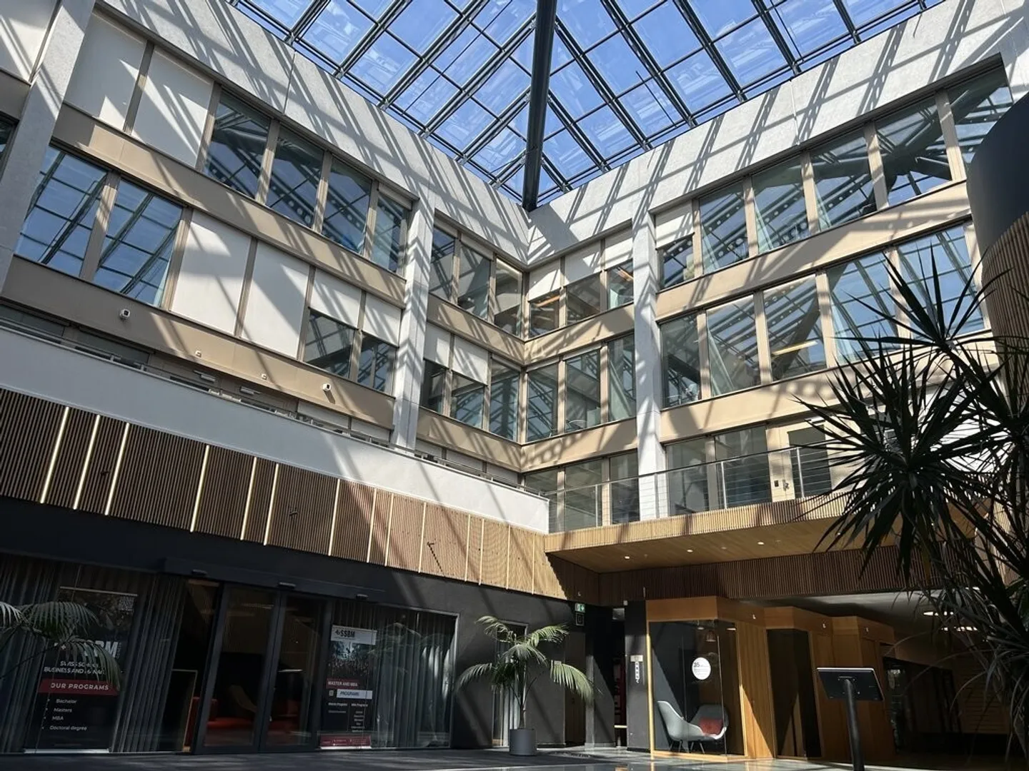 Uffici di 677 m2 - 3° piano - nel Geneva Business Center di Lancy - Foto 3 di 9