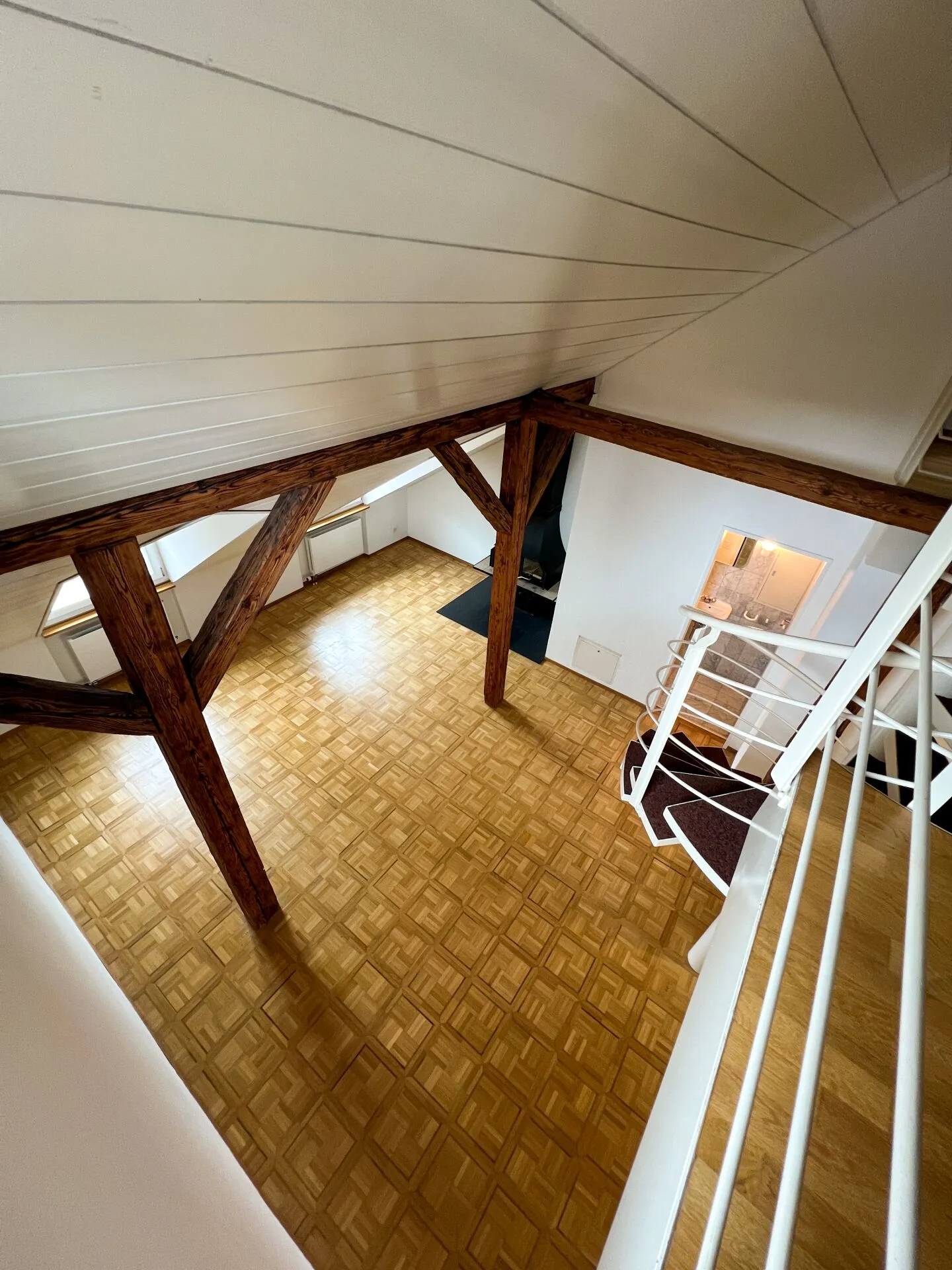 Duplex apartment in the old town - Photo 8 of 18