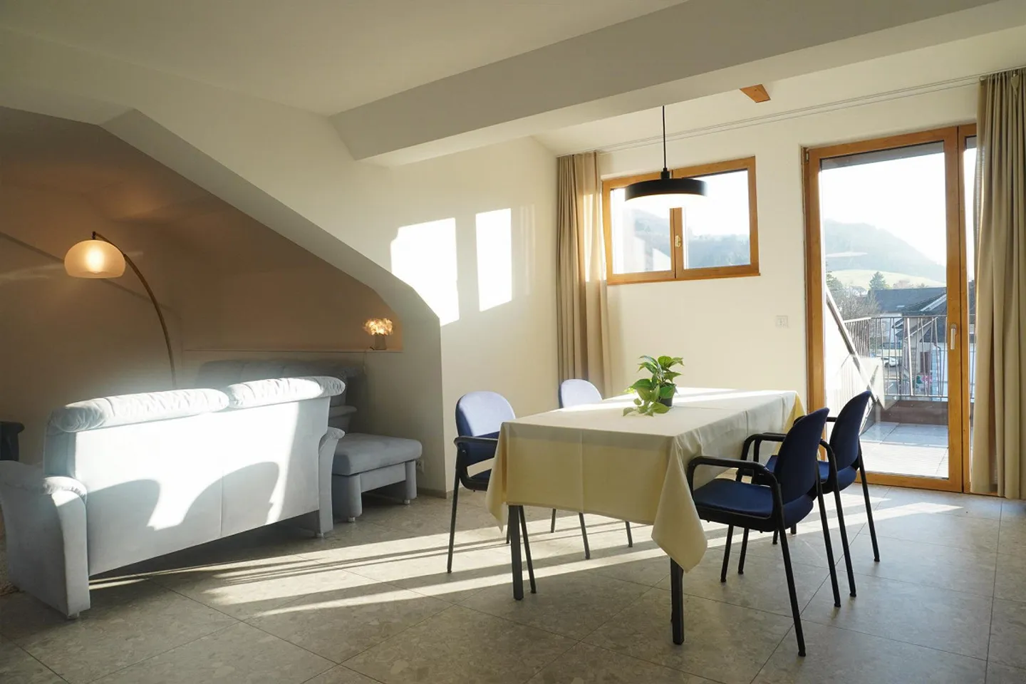 Exclusif - Vivre dans le centre du village de Sissach - Photo 1 sur 11