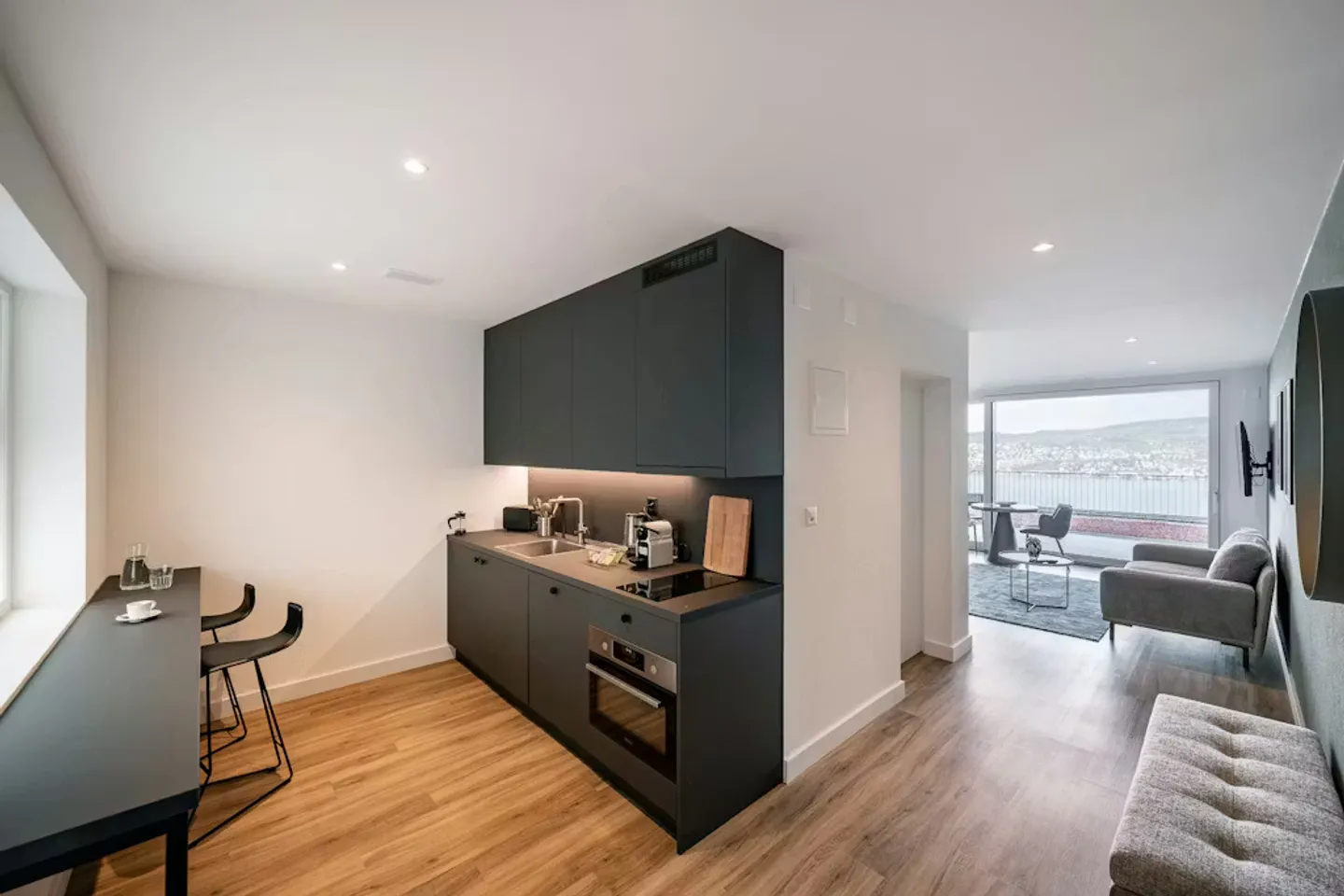 Charmante Wohnung in Horgen - Foto 3 von 9