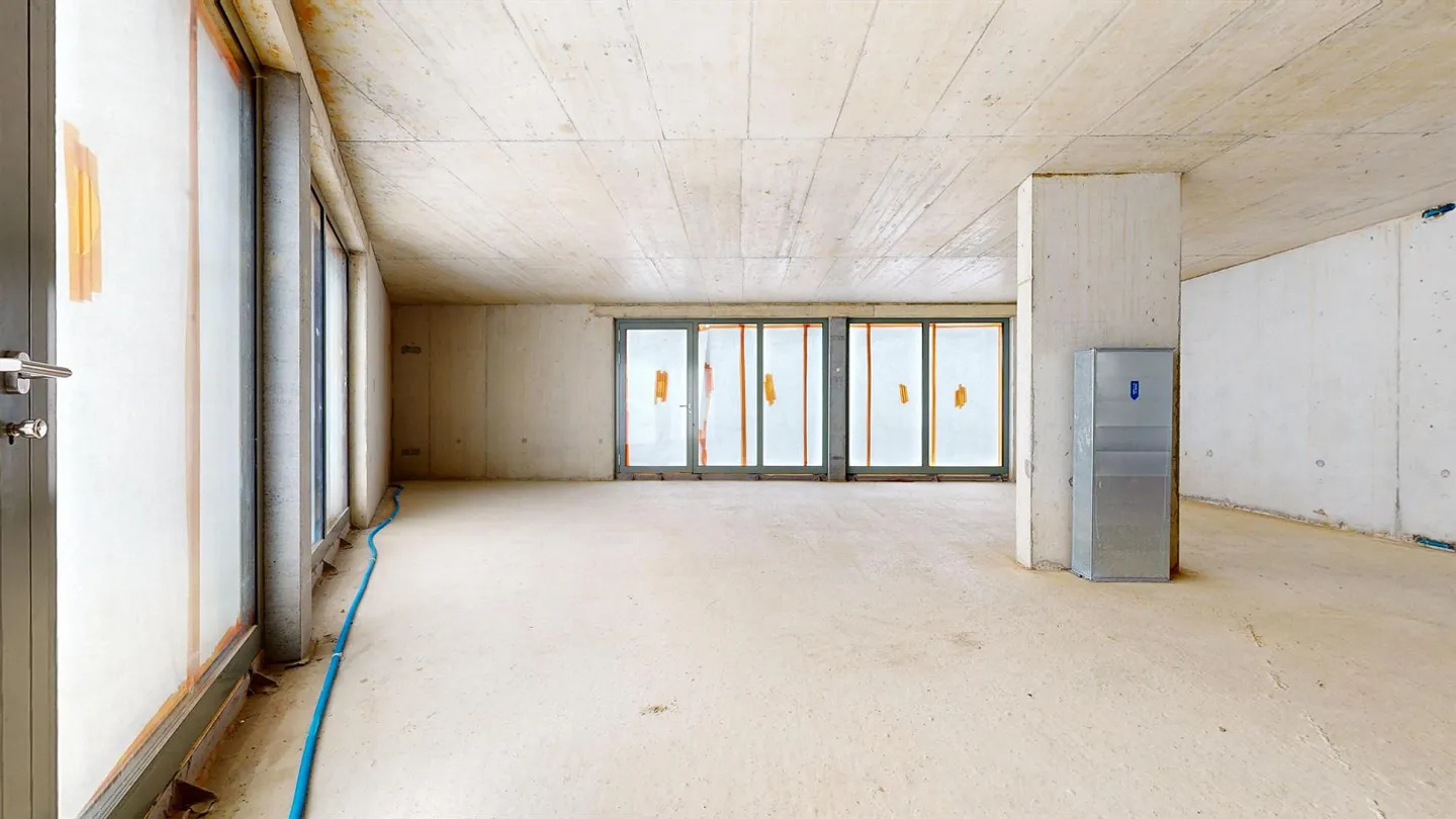 Nuovo spazio commerciale di 74m2 a Bussigny - Foto 8 di 9