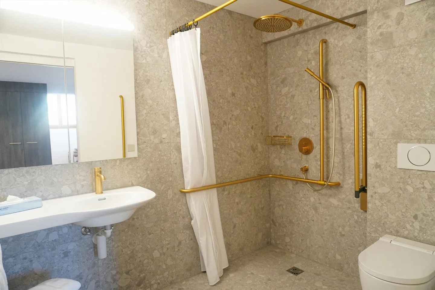 Exclusif - Vivre dans le centre du village de Sissach - Photo 7 sur 11