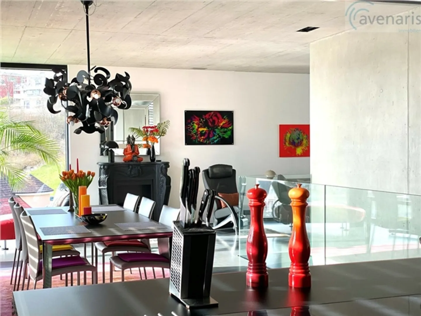 Casa bifamiliare spaziosa in una posizione centrale - Foto 5 di 13