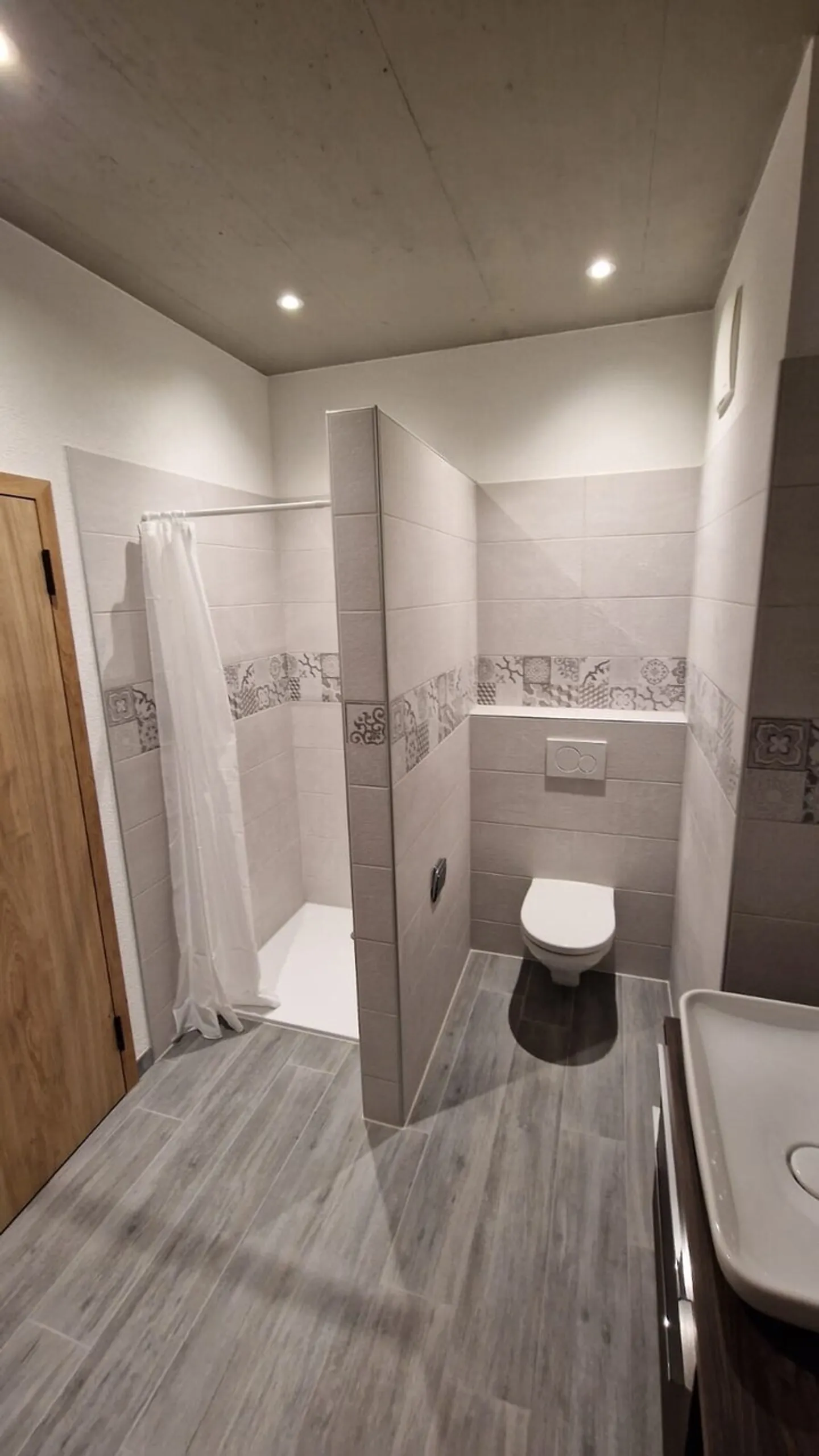 Comfort and generous volumes - Superb 3.5 room apartment with 36m2 terrace - Photo 5 of 10