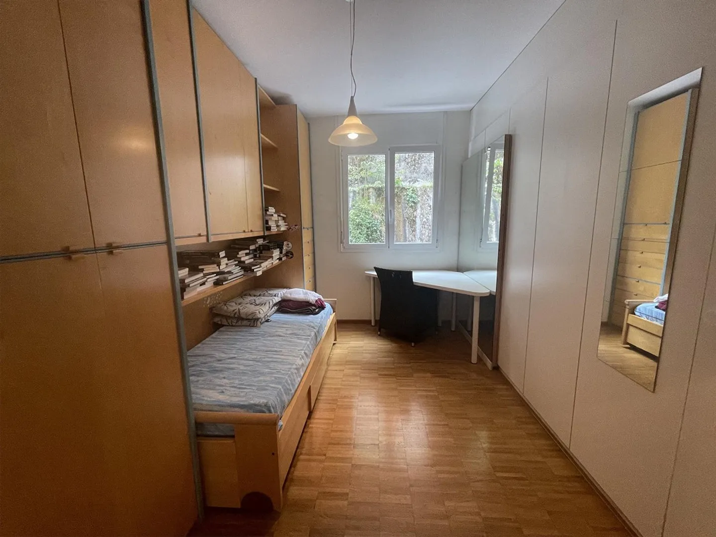 APPARTMENT 4.5 MIT PRÄCHTIGER STADT- UND TEILWEISEM SEEVIEW - Foto 10 di 13