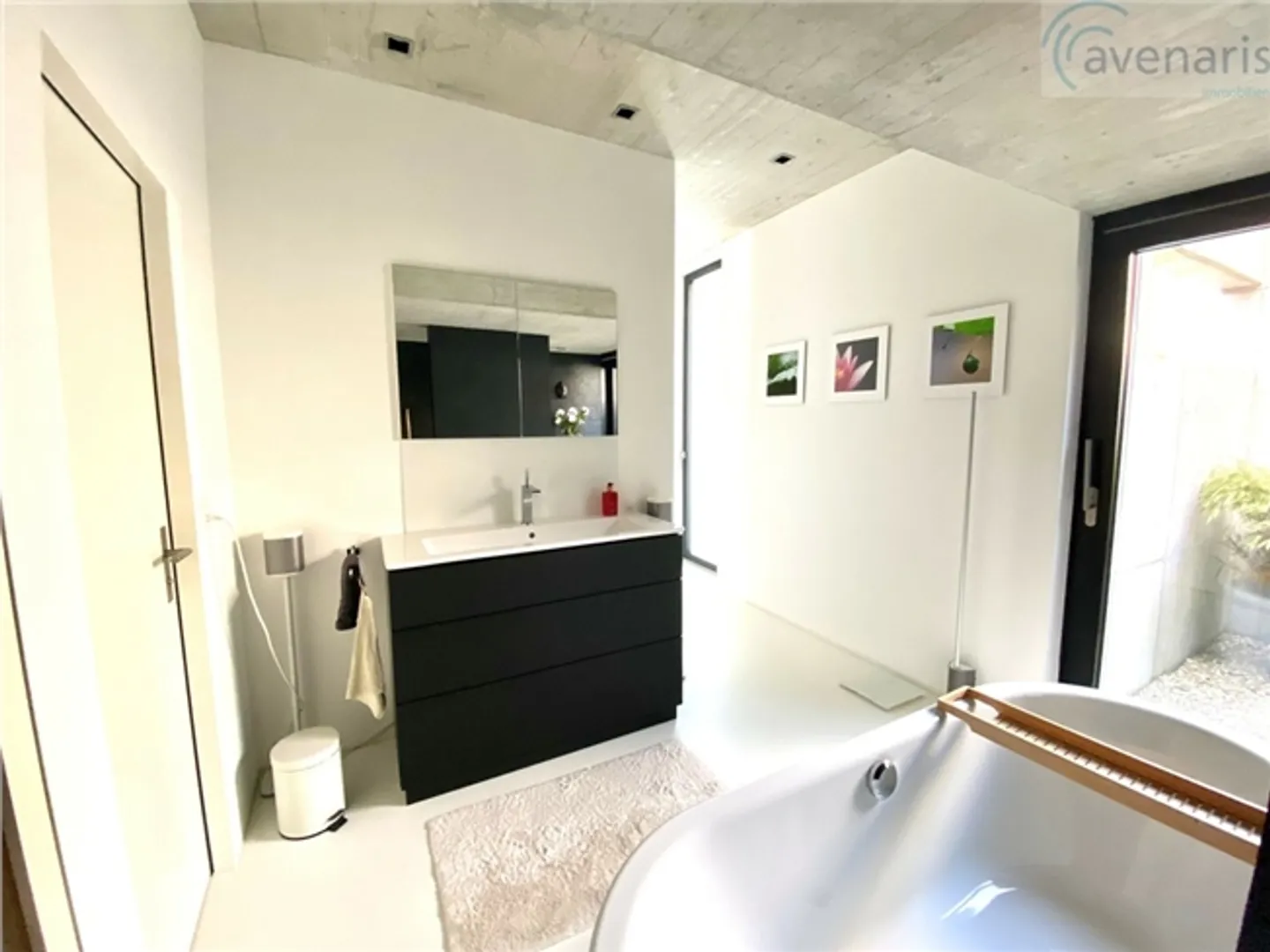 Casa bifamiliare spaziosa in una posizione centrale - Foto 10 di 13