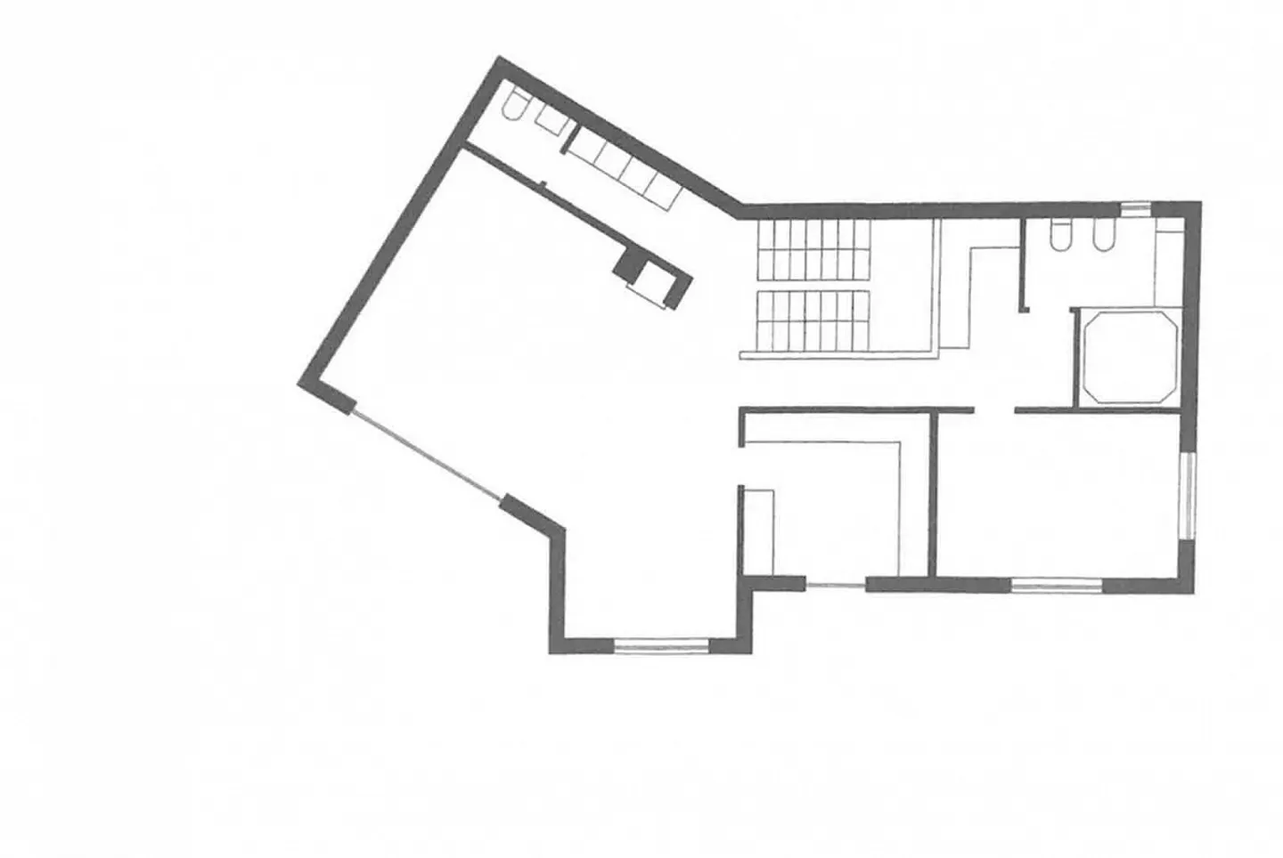VILLA SPACIEUSE 6.5 PIÈCES AVEC GRAND JARDIN À CURIO - Photo 11 sur 12