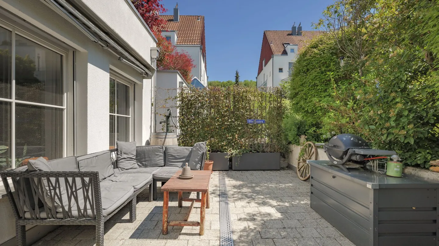 Appartamento giardino pratico di 2,5 stanze a Bonstetten - Foto 5 di 9