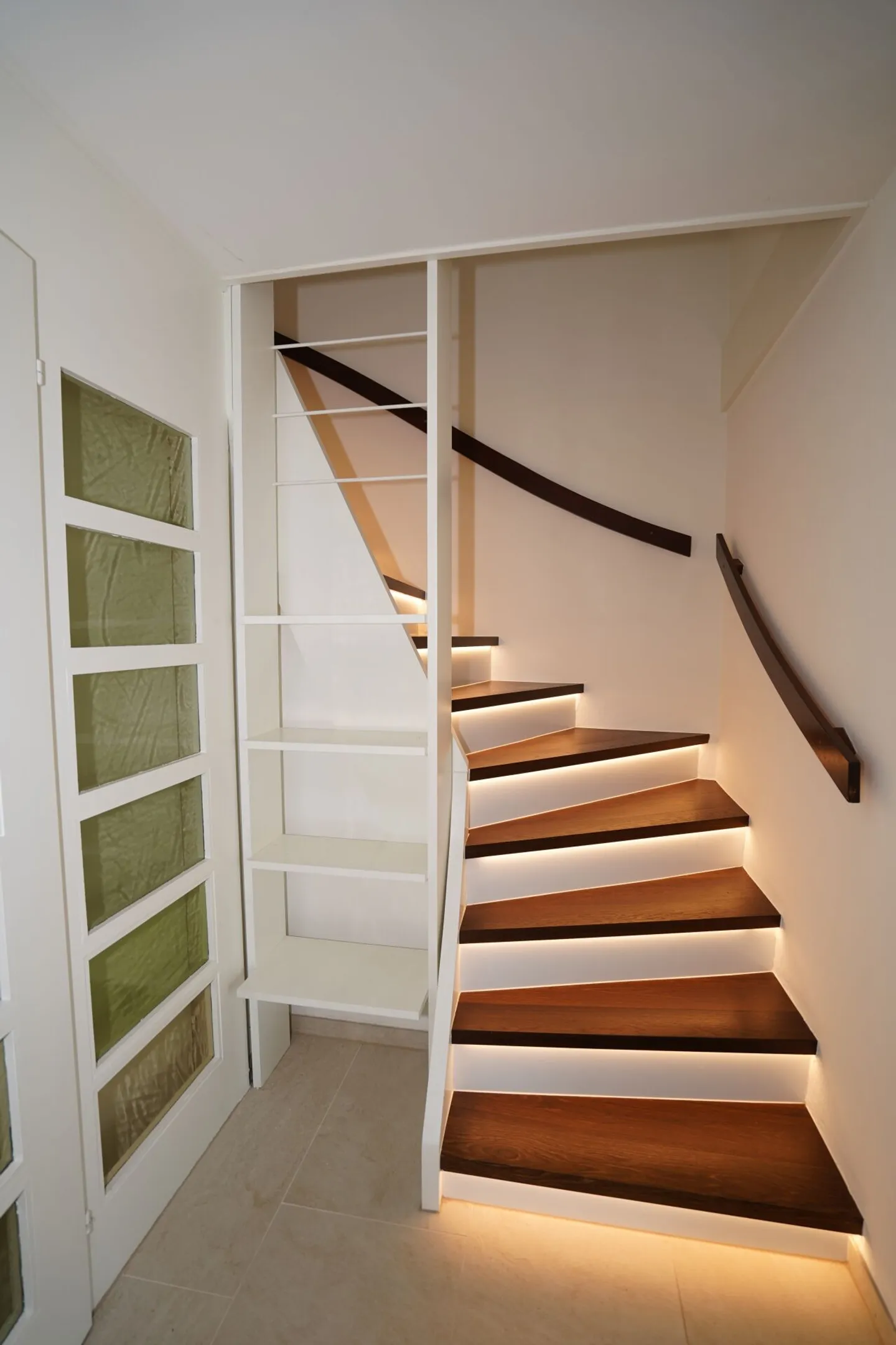 Renoviertes Einfamilienhaus mit Garten bis 07.2029 zu vermieten in Oberwil - Foto 4 von 13