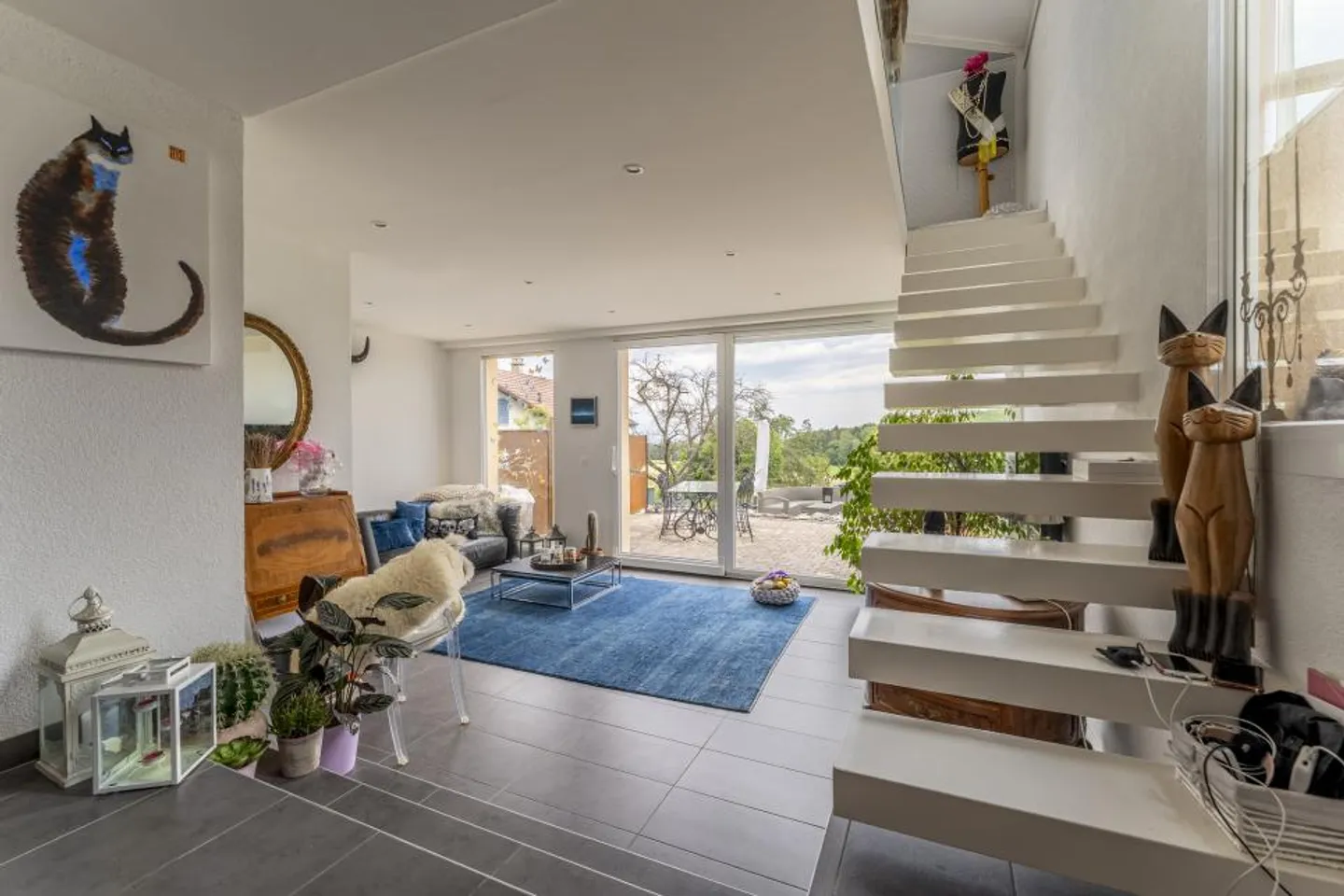 Unique! Grand Appartement dans un Emplacement Calme! - Photo 2 sur 7