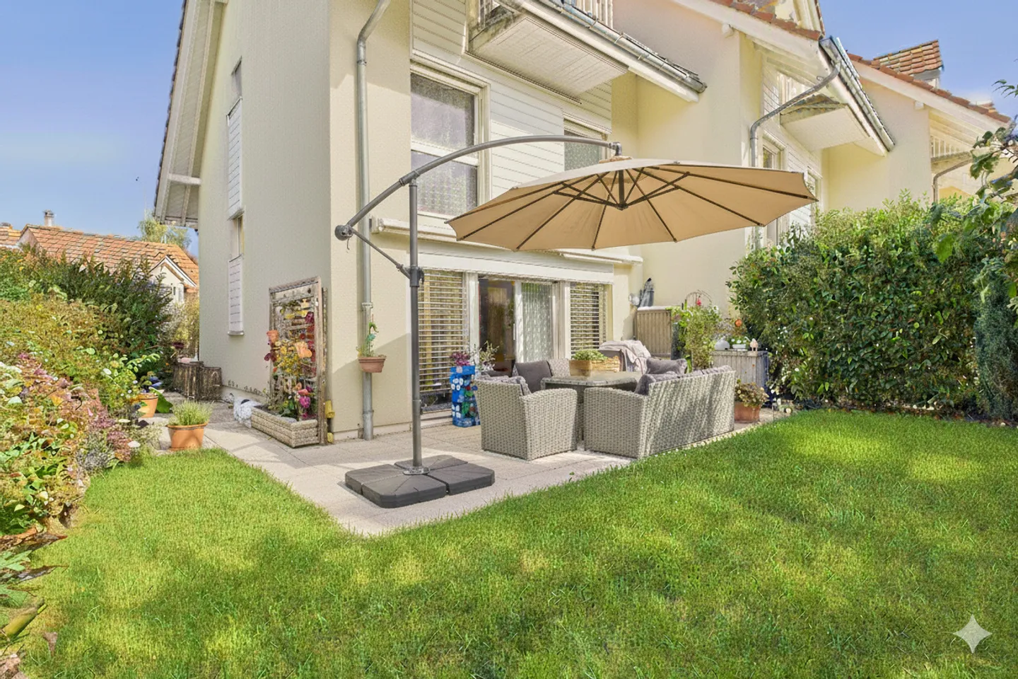 Casa a schiera in affitto - Foto 1 di 8