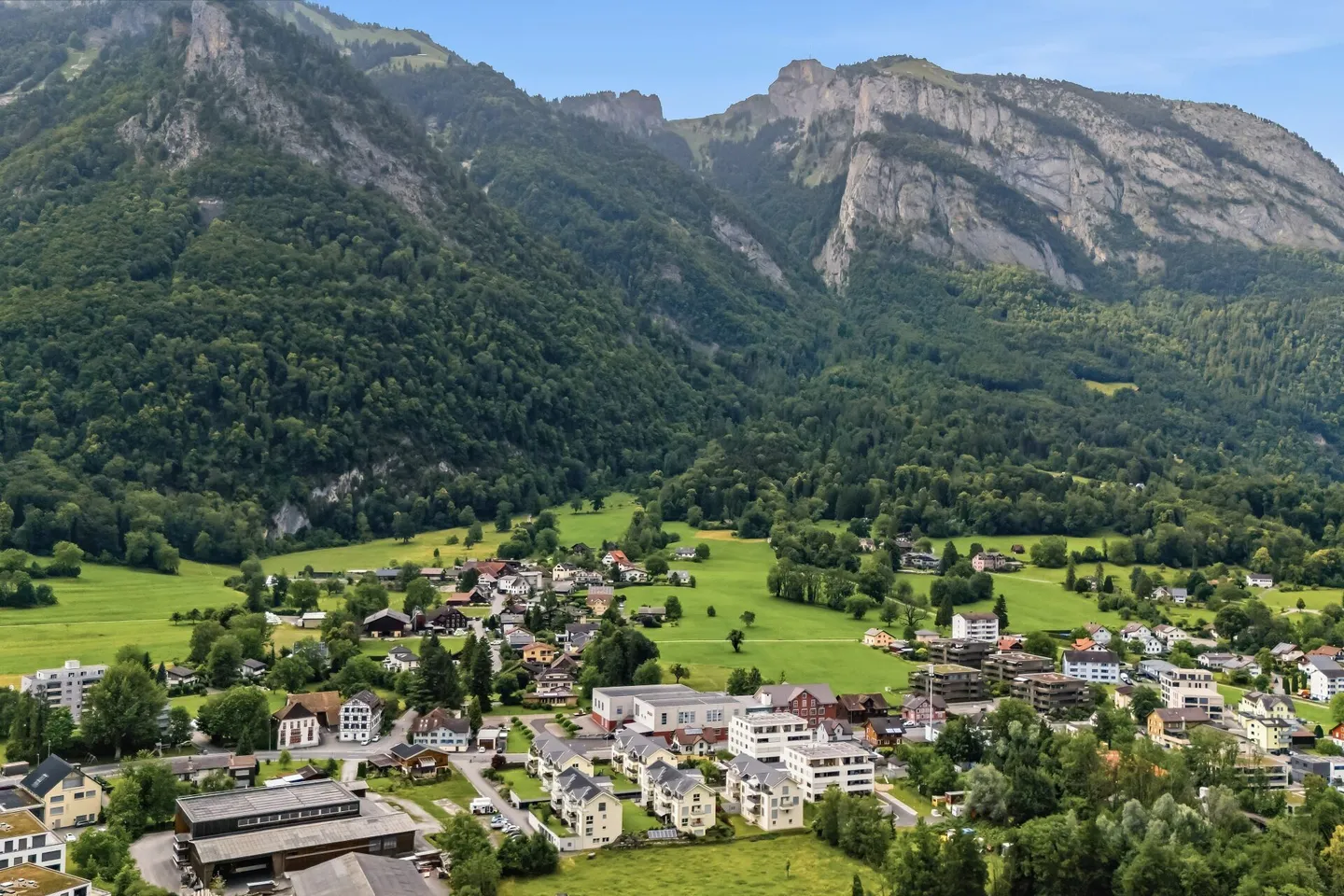 Proprietà di rendimento esclusiva in una posizione residenziale privilegiata a Sennwald - Foto 5 di 20