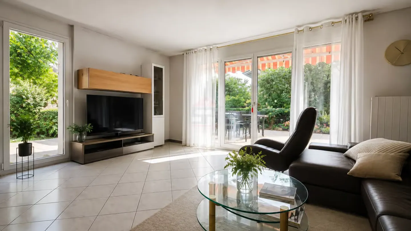Elegantes Zwillingshaus mit Giebel im Herzen einer privilegierten Wohngegend - Foto 5 von 11