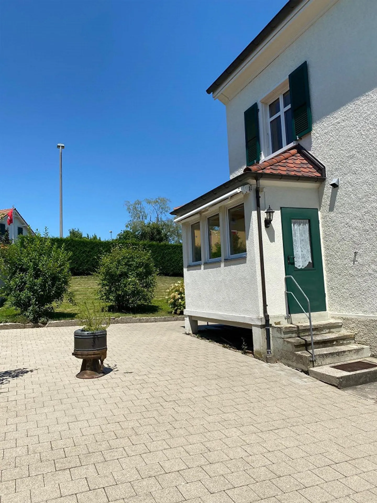 Family-friendly detached house in a quiet and central location - Photo 4 of 30