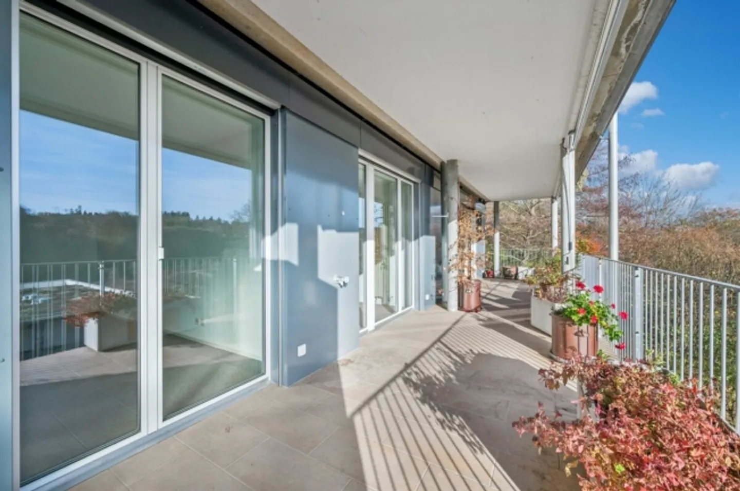 Appartamento adatto alle famiglie con due balconi e vista meravigliosa (in diritto di costruzione) - Foto 12 di 15