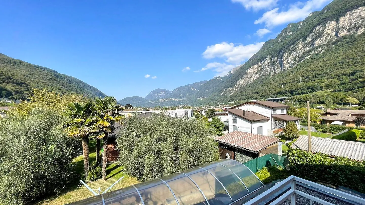Wunderschöne Villa mit Pool in Riva San Vitale (MÖGLICHKEIT DER ÜBERNAHME DER HYPOTHEK) - Foto 24 von 24