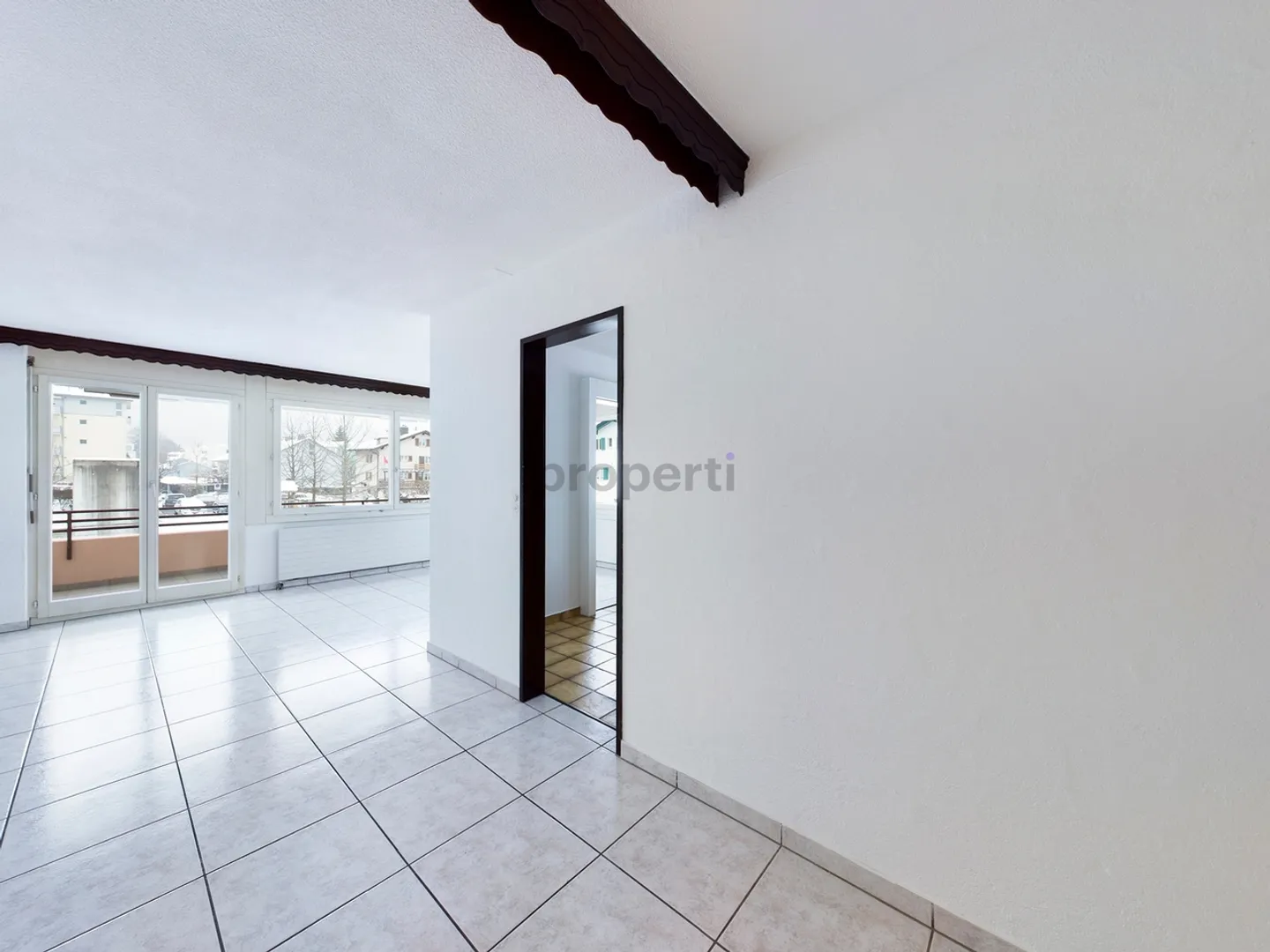 Schöne 4.5 Zimmer Wohnung in Brunnen - Foto 6 von 11