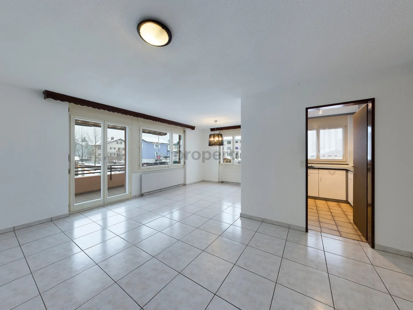 Schöne 4.5 Zimmer Wohnung in Brunnen - Foto 1 von 11