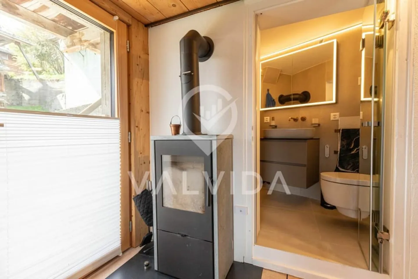 Tradizione incontra modernità - appartamento di 5,5 stanze amorevolmente ristrutturato con orto - Foto 4 di 13