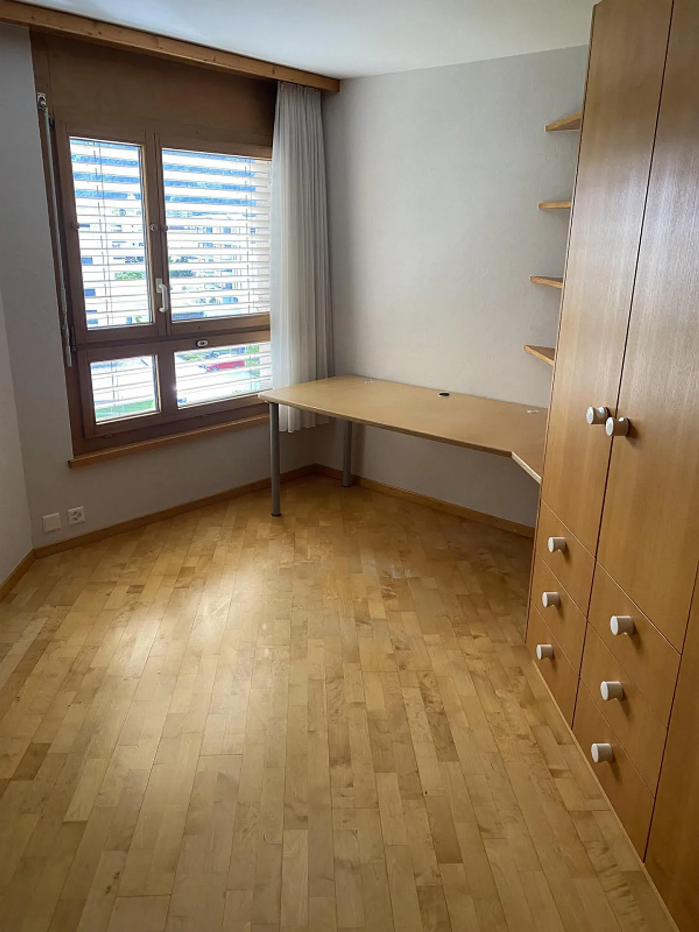 Spacious apartment for rent - Photo 13 of 16