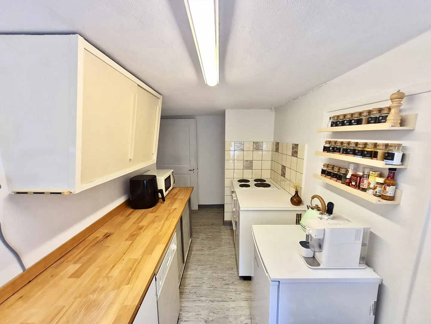 Helle 2-Zimmer Attikawohnung - Foto 8 von 15