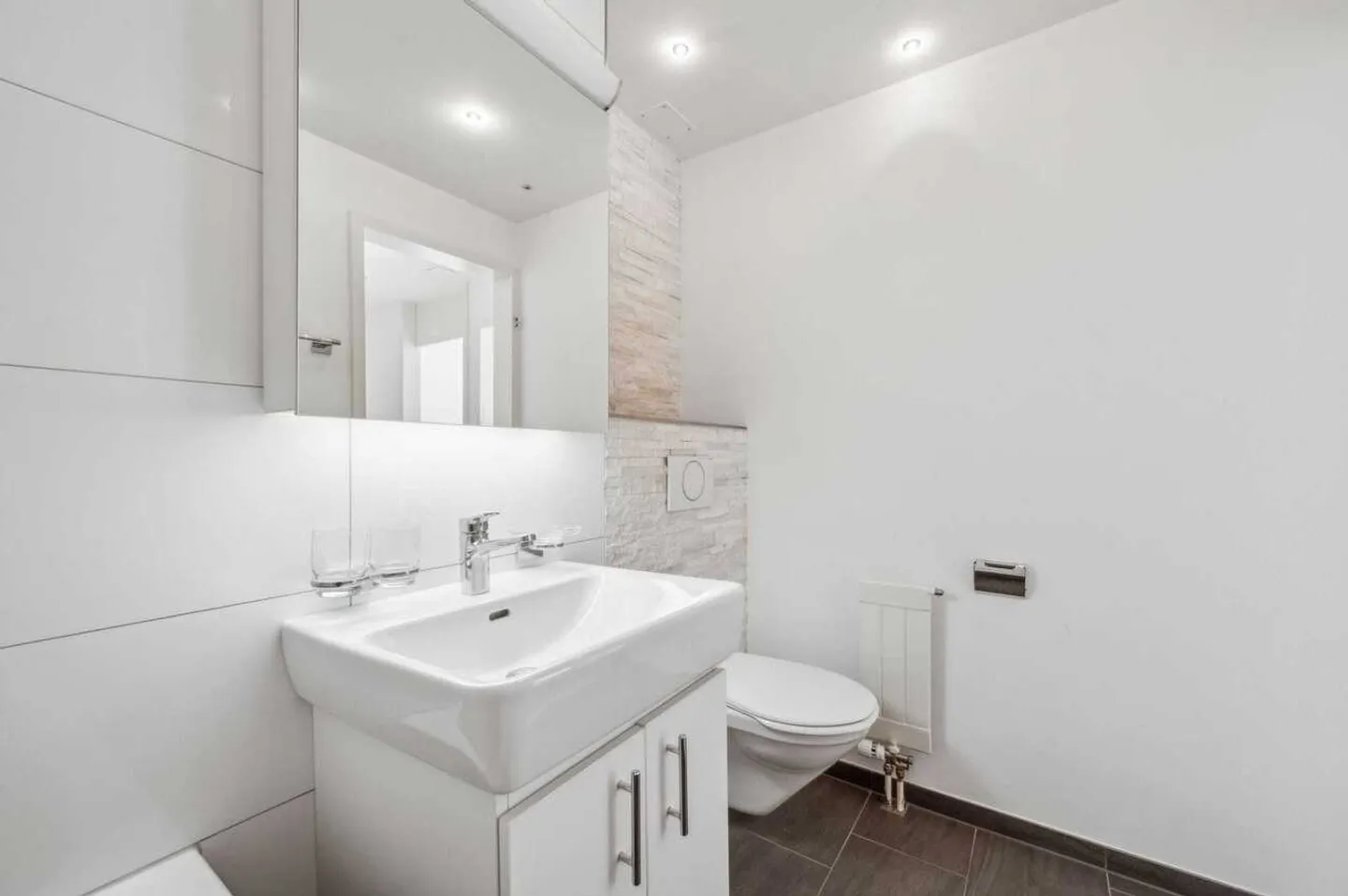 Charmante 3.5-Zimmer-Maisonette mit Terrasse in Zollikofen - Foto 9 von 13