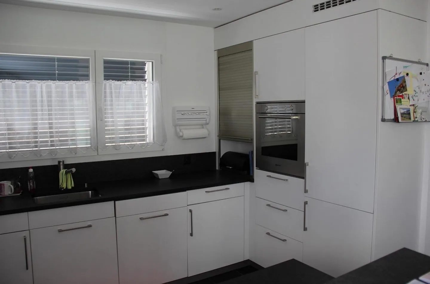 Geräumige 4.5 Zimmer Wohnung - Foto 3 von 9
