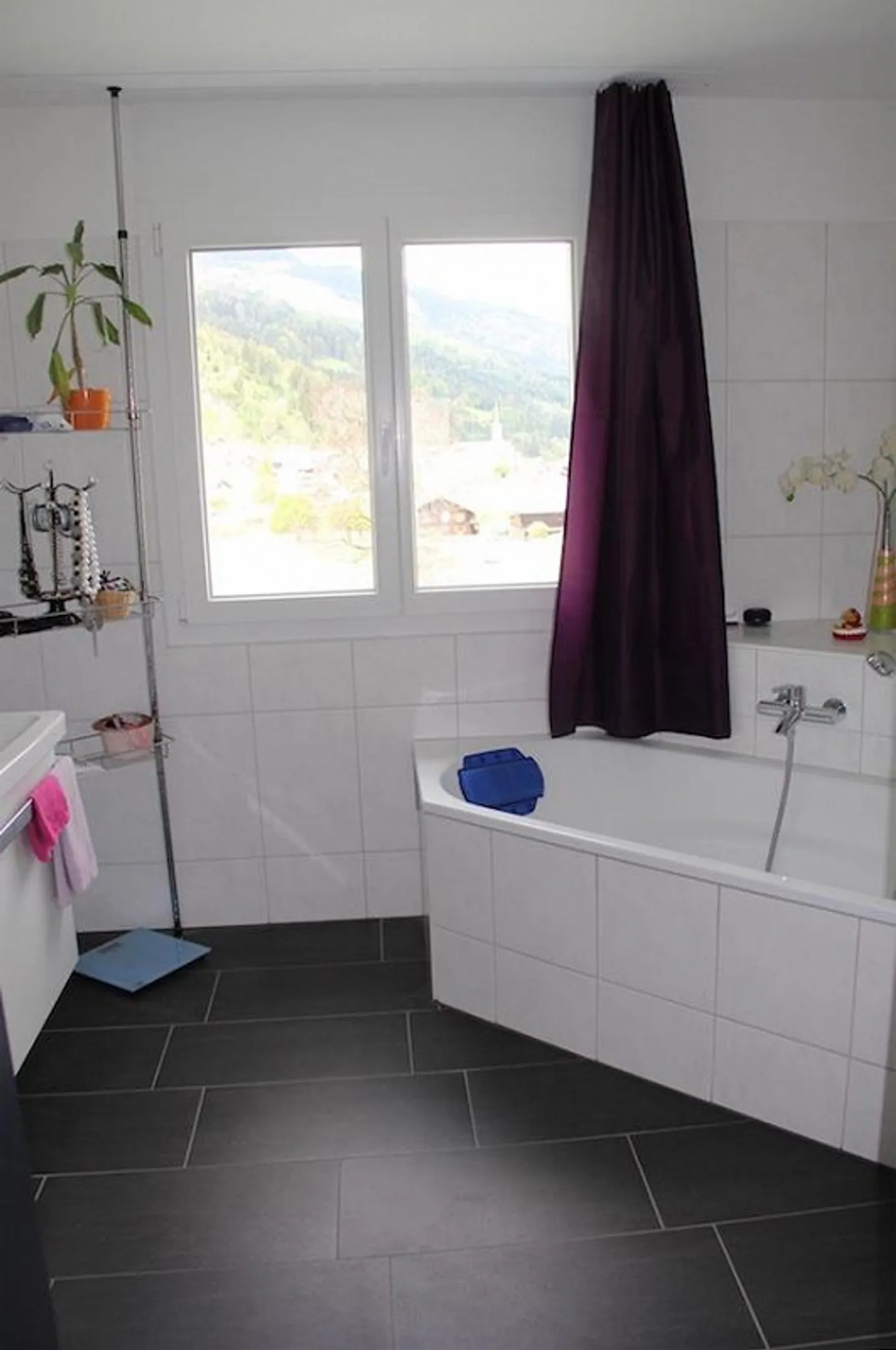 Geräumige 4.5 Zimmer Wohnung - Foto 8 von 9