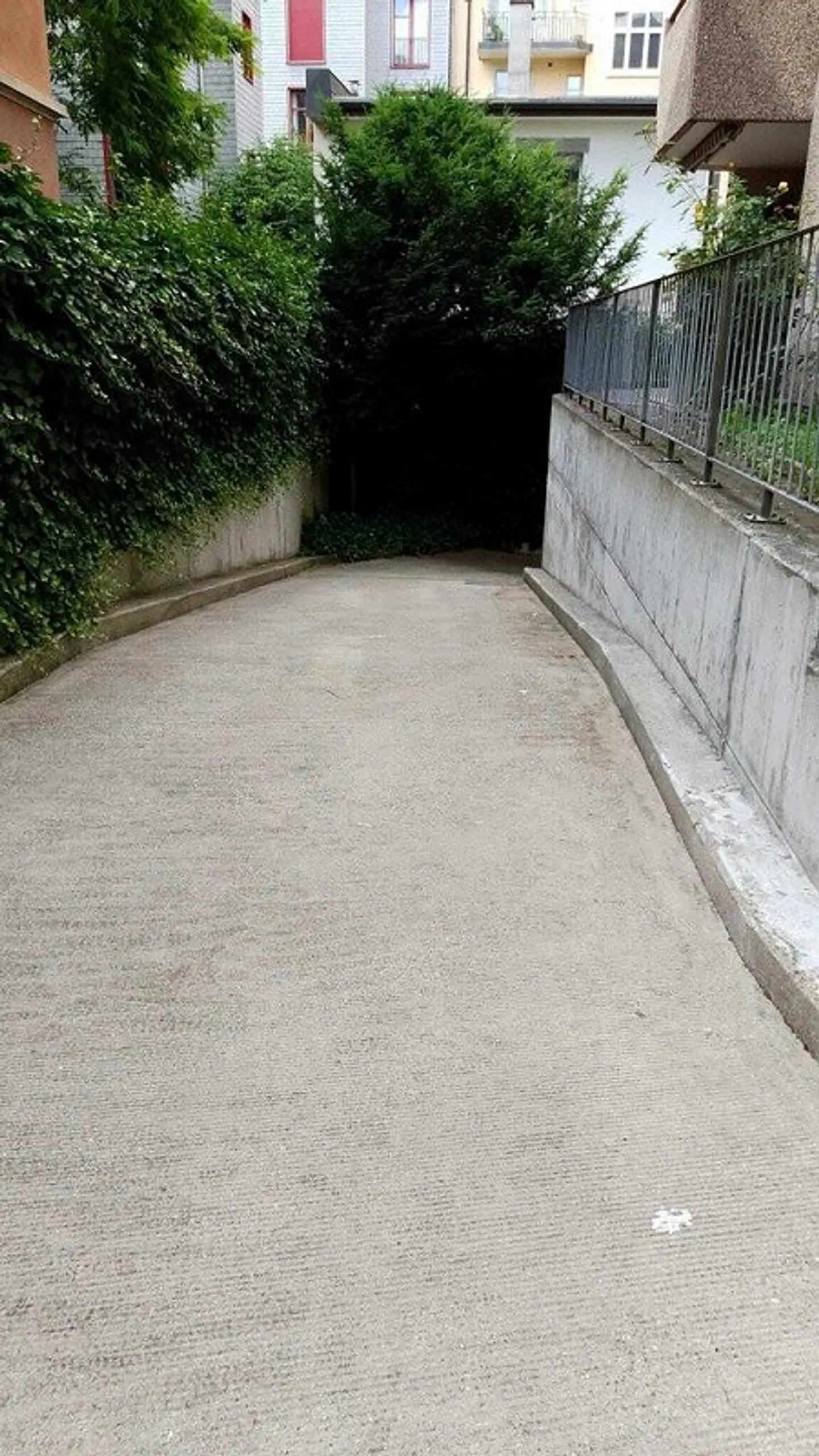 Parking Space in Zurich - Photo 1 of 2