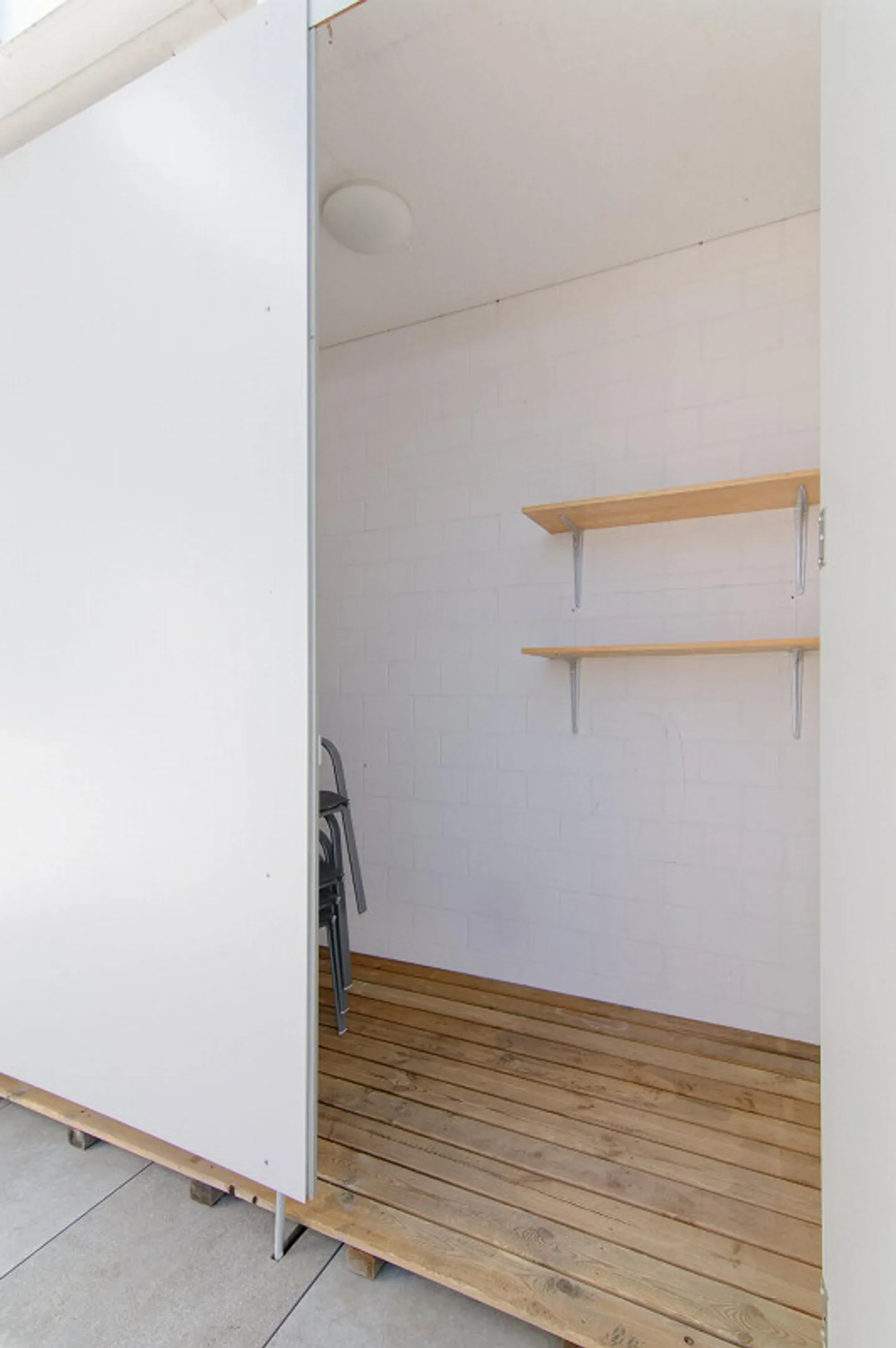 Appartement penthouse spacieux de 4,5 pièces avec vue panoramique, grande terrasse et... - Photo 18 sur 30