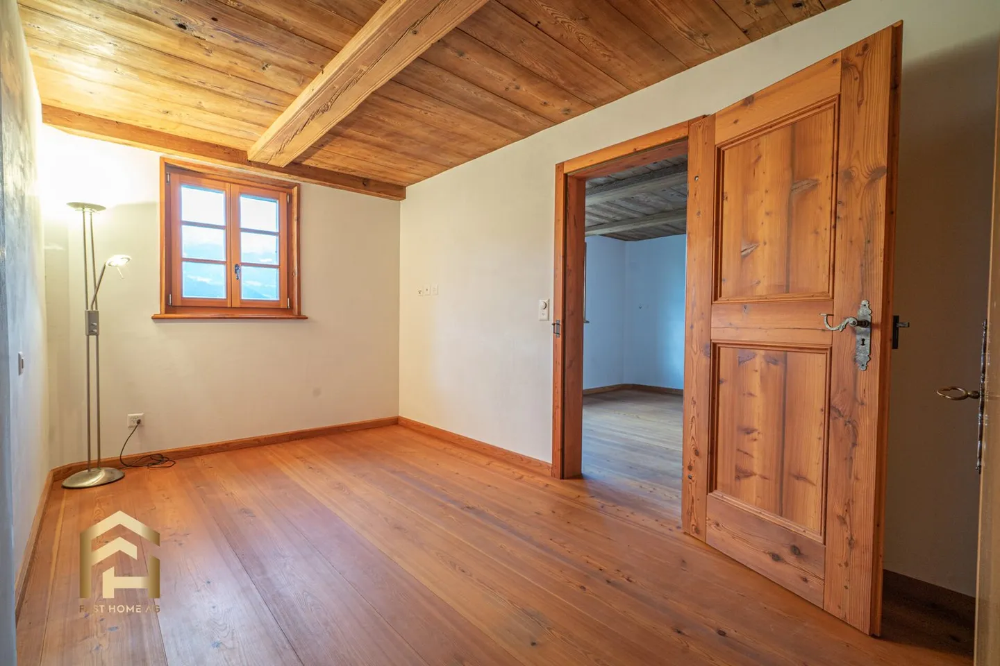 Attractive 3.5 Room Apartment with Stunning View in Ausserberg - Photo 6 of 13