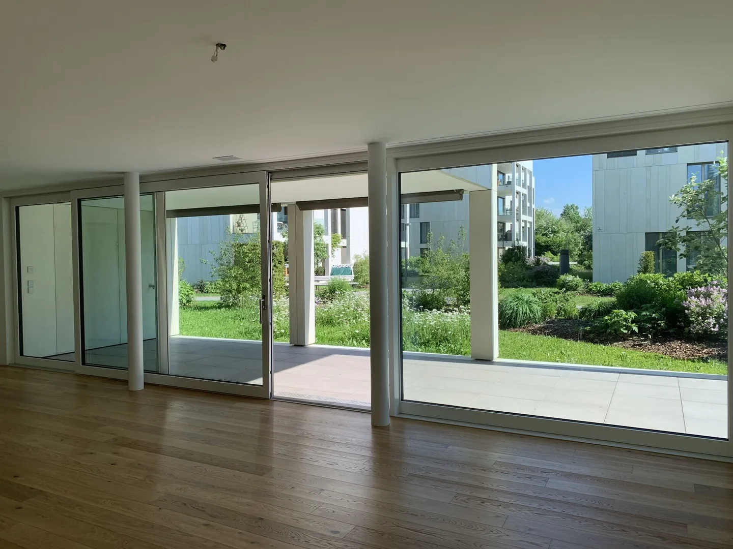 Appartement exclusif de 3,5 pièces au rez-de-chaussée, à proximité immédiate de la vieille ville ! - Photo 9 sur 14