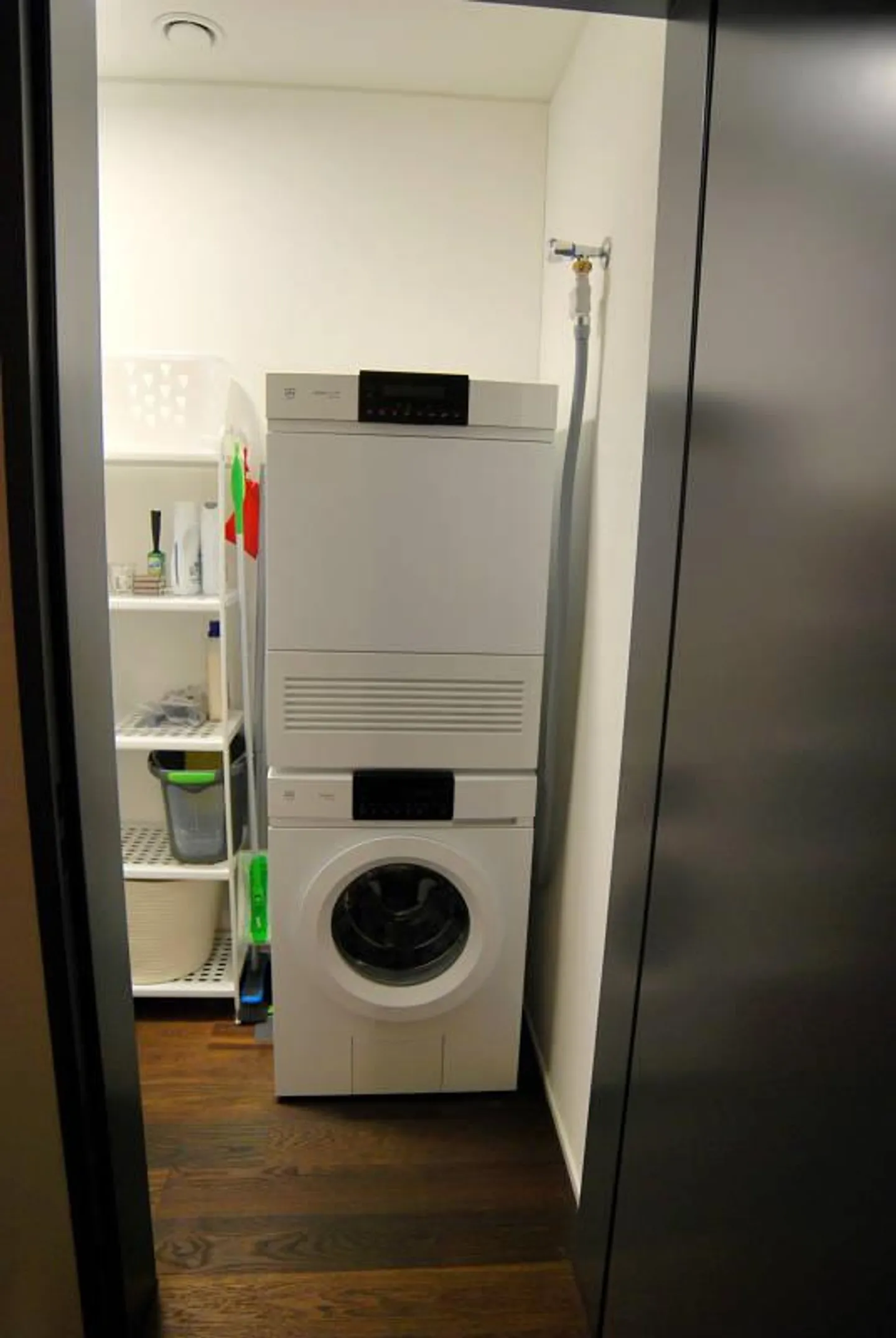 Appartamento arredato di 2,5 stanze con loggia spaziosa - Foto 6 di 7