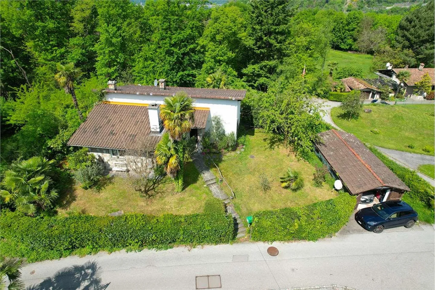 Rovio - House with outbuilding and large garden - Photo 5 of 13