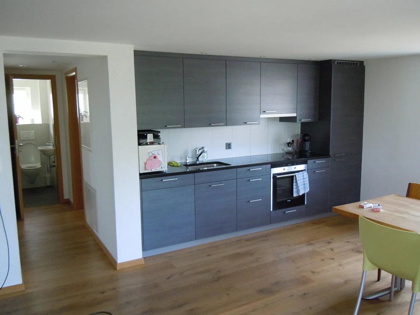 Appartement 4 1/2 pièces dans une maison de 3 familles, près de la gare + du lac - Photo 4 sur 11