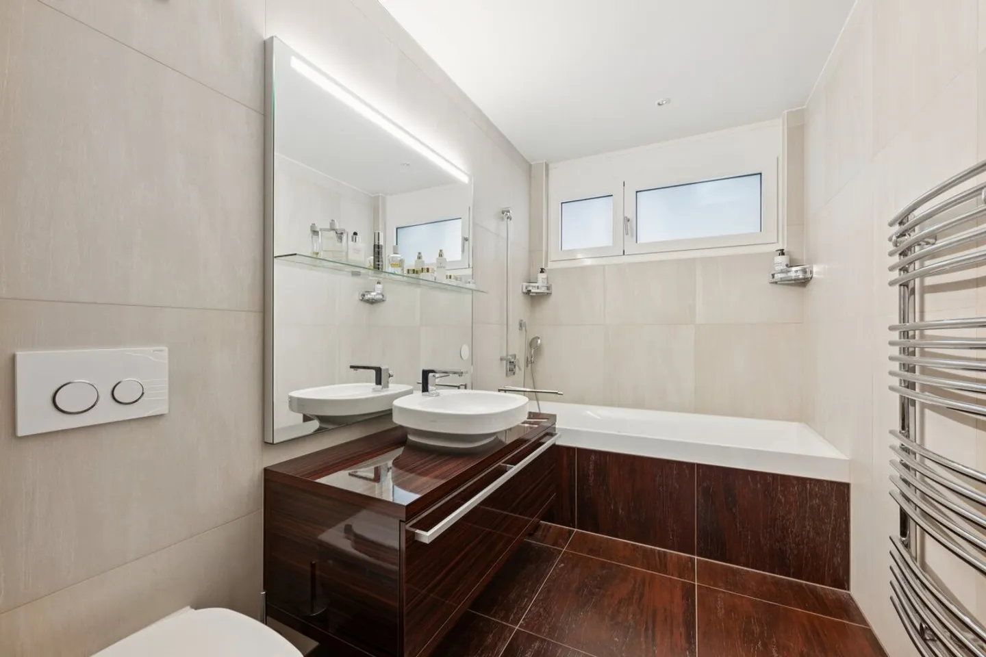 Esclusiva Sotheby's a pochi passi dal lago! - Foto 14 di 15