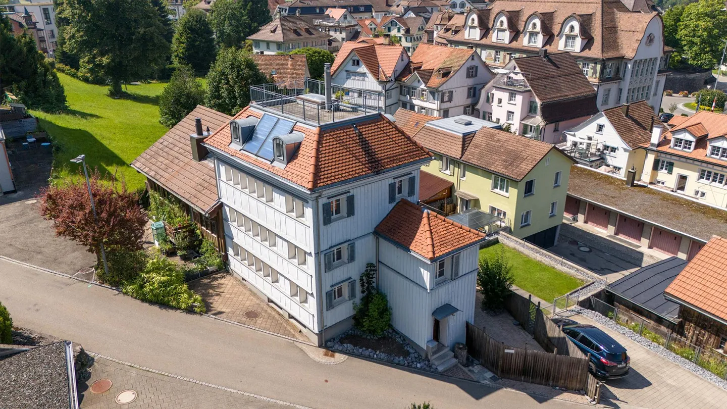 9 Zimmer Einfamilienhaus im Zentrum von Herisau - Foto 1 von 11