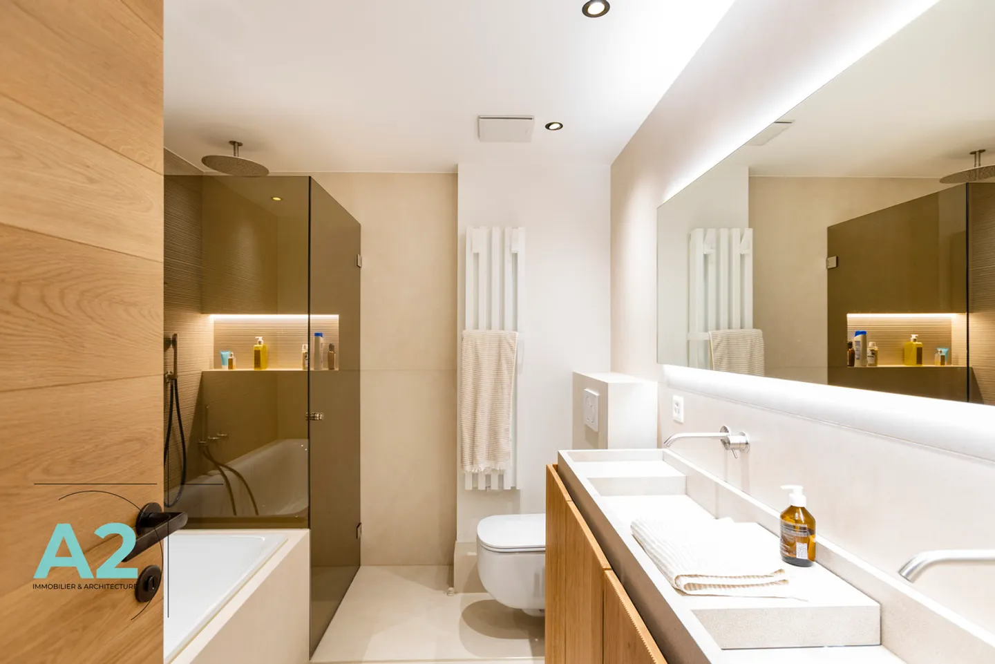 Außergewöhnliche Wohnung im Zentrum von Crans-Montana, Panoramablick - Foto 5 von 20