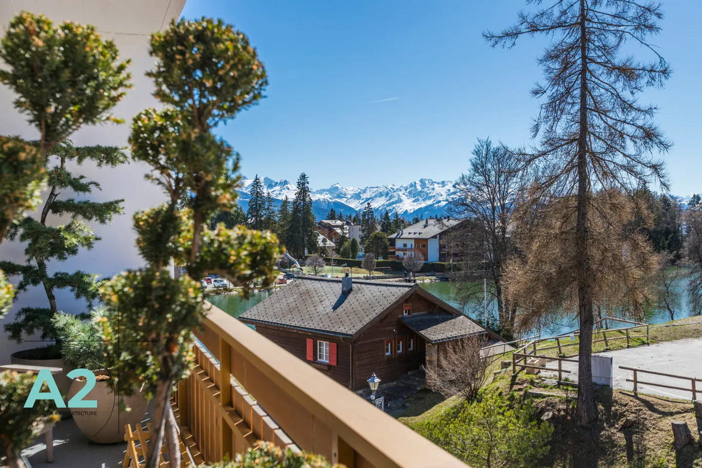 Außergewöhnliche Wohnung im Zentrum von Crans-Montana, Panoramablick - Foto 12 von 20